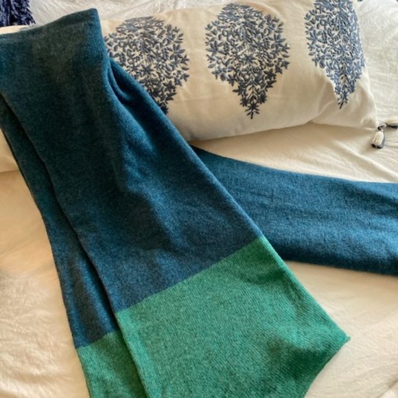 GOLIGHTLY 100% Cashmere Pashmina and Scarf, Made in USA!! - Picture 2 of 4